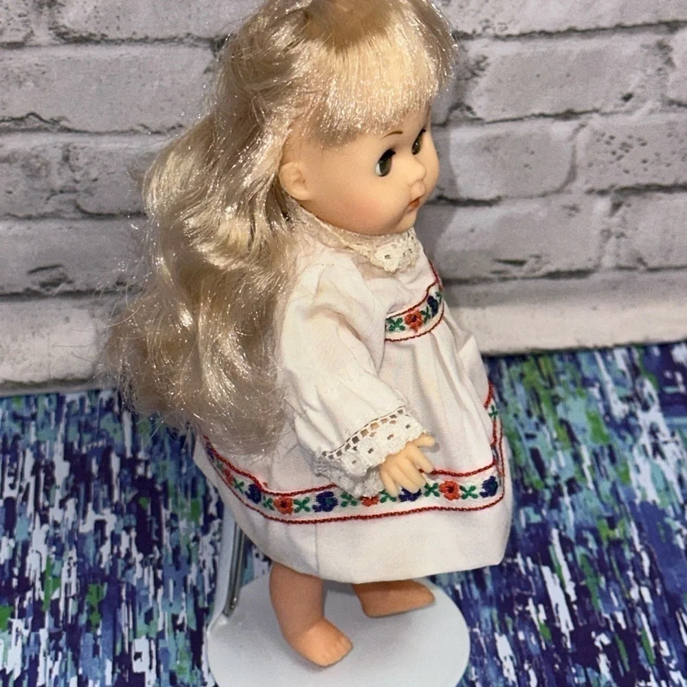 Vintage 1984 Ginny Poseable Vogue Dolls Inc 8” FALL WINDS All Vinyl Sleepy Eyes